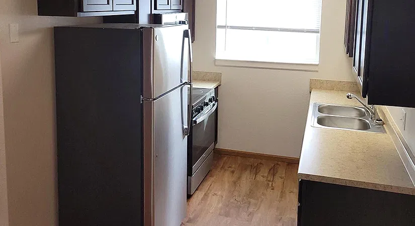 Rainbow Vista Apartments — Photo 4