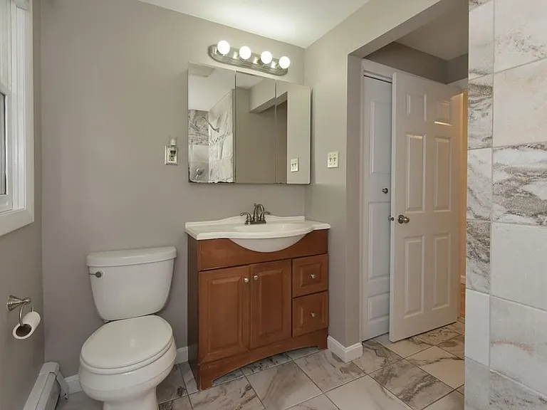 12 Fairfield Rd — Photo 9