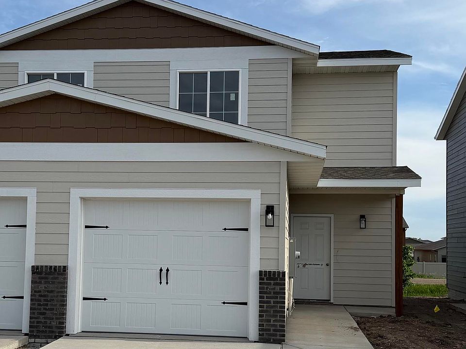1st image of 9506 W Tunis Dr