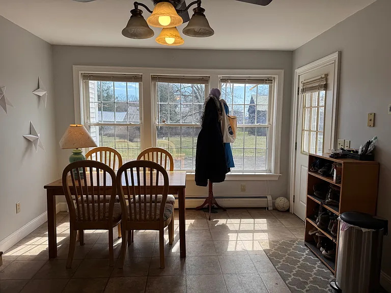 48 Long Plain Rd #1 — Photo 7