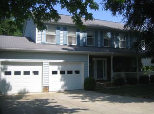 1925 Flint Glenn Ln, Charlotte, NC 28262