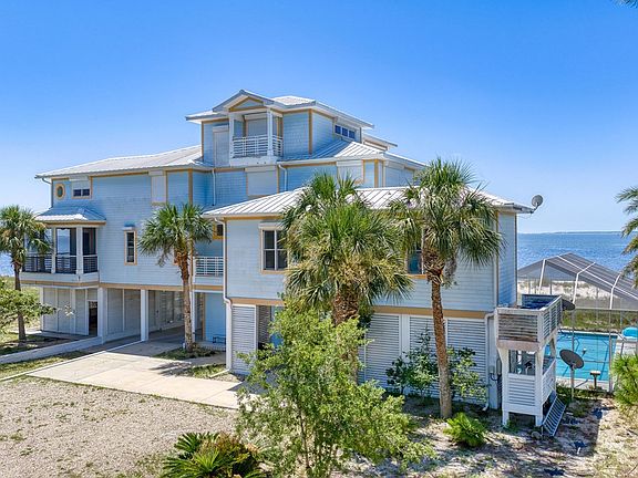3rd image of 2904 Hidden Beaches Rd
