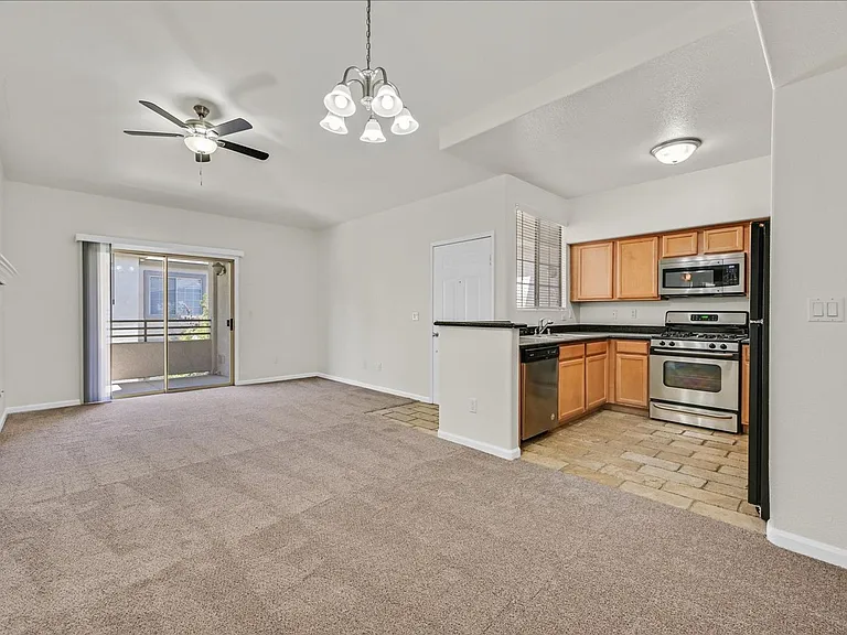 1709 King James St #204 — Photo 12