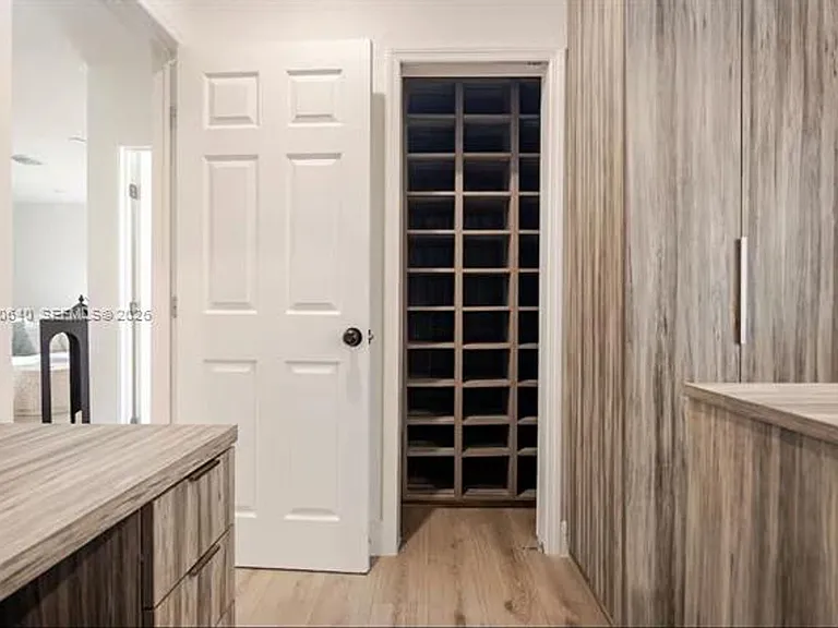 18361 NE 20th Pl #18361 — Photo 33