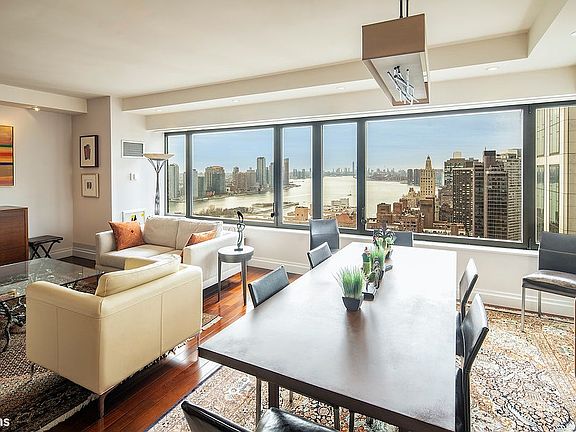 2nd image of 425 E 58th St APT 31G