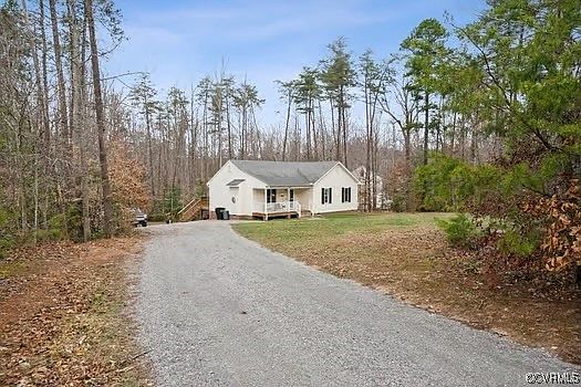 5th image of 444 Tillar Ln