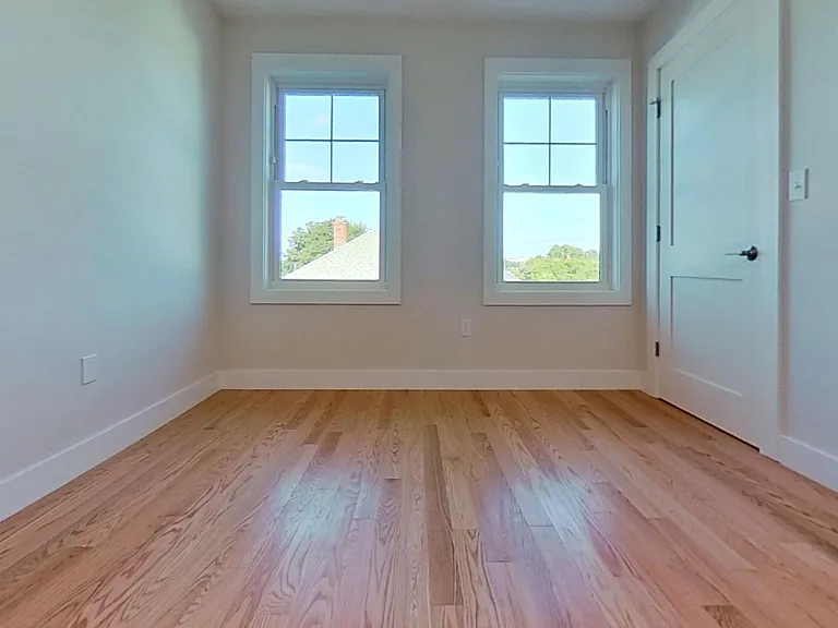188 Quincy Ave #B1 — Photo 3