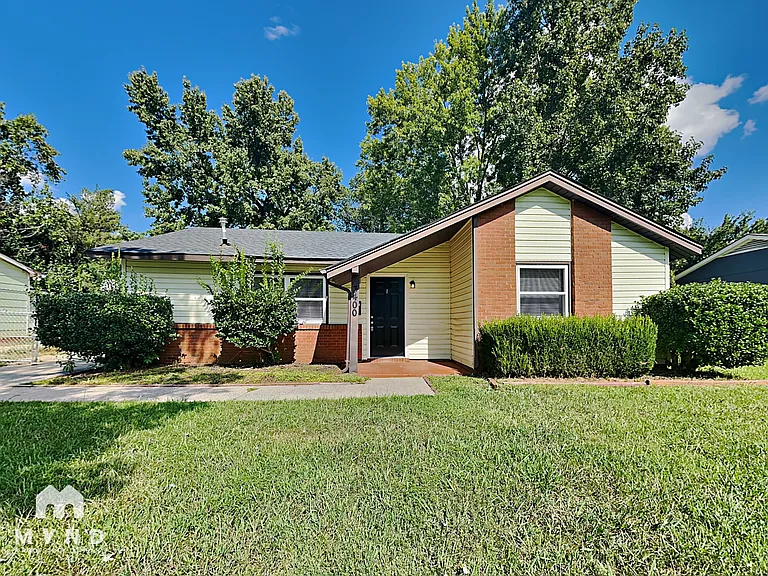 3400 Pine Meadow Dr — Photo 1