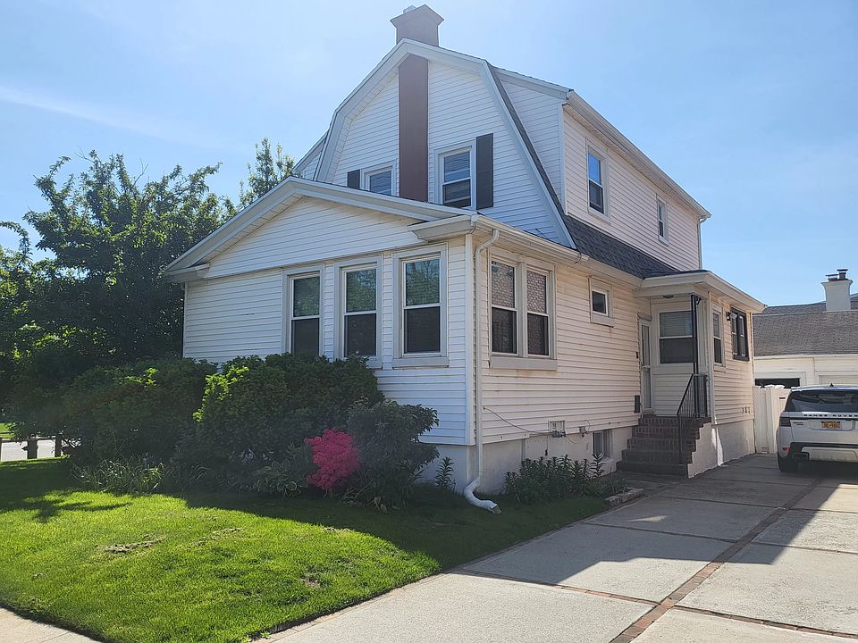 1st image of 463 Beach 142 St