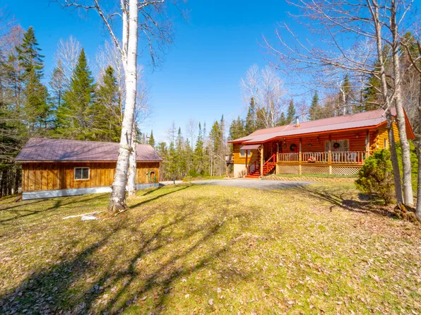 37 Quail Ln, Lake Placid, NY 12946