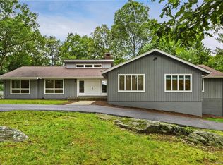 54 Mountain Peak Rd, Chappaqua, NY 10514