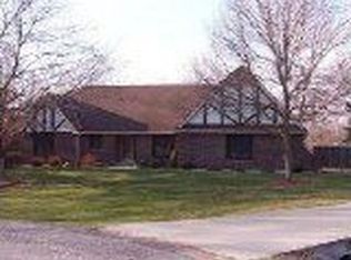 14296 Robin Rd, Leavenworth, KS 66048
