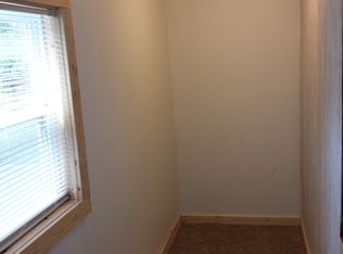 507 NE Emmett St, Topeka, KS 66616