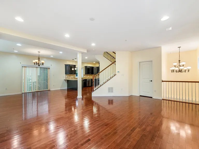 3114 Raintree Dr — Photo 9