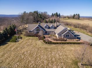 10 Long Hill Rd, Newton, NJ 07860