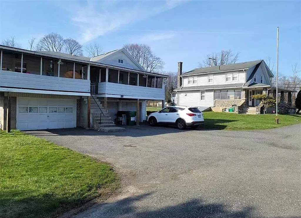 2 bed, 700 sqft, $1,550 — Photo 3