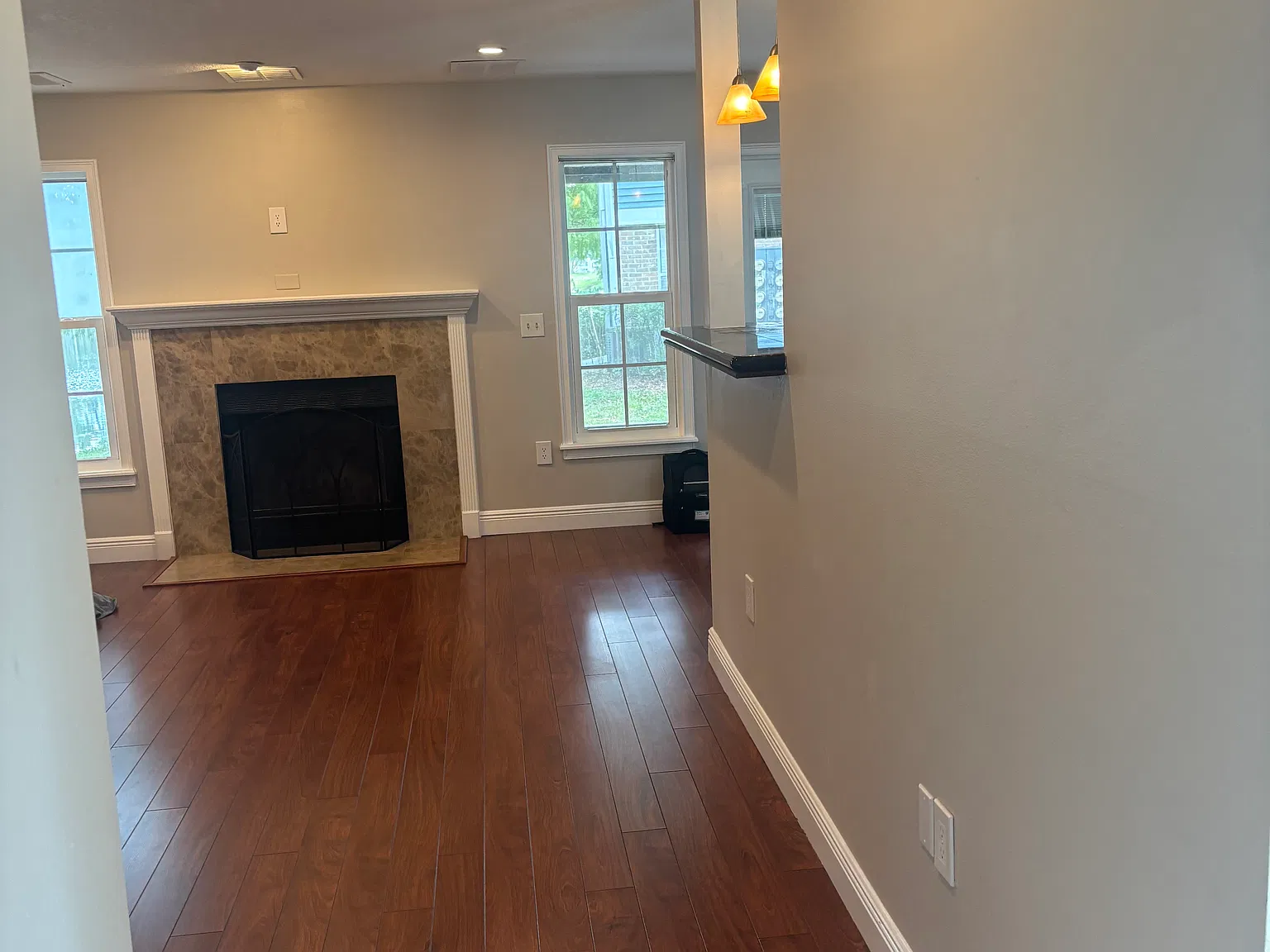 1 bed, 892 sqft, $1,750 — Photo 3