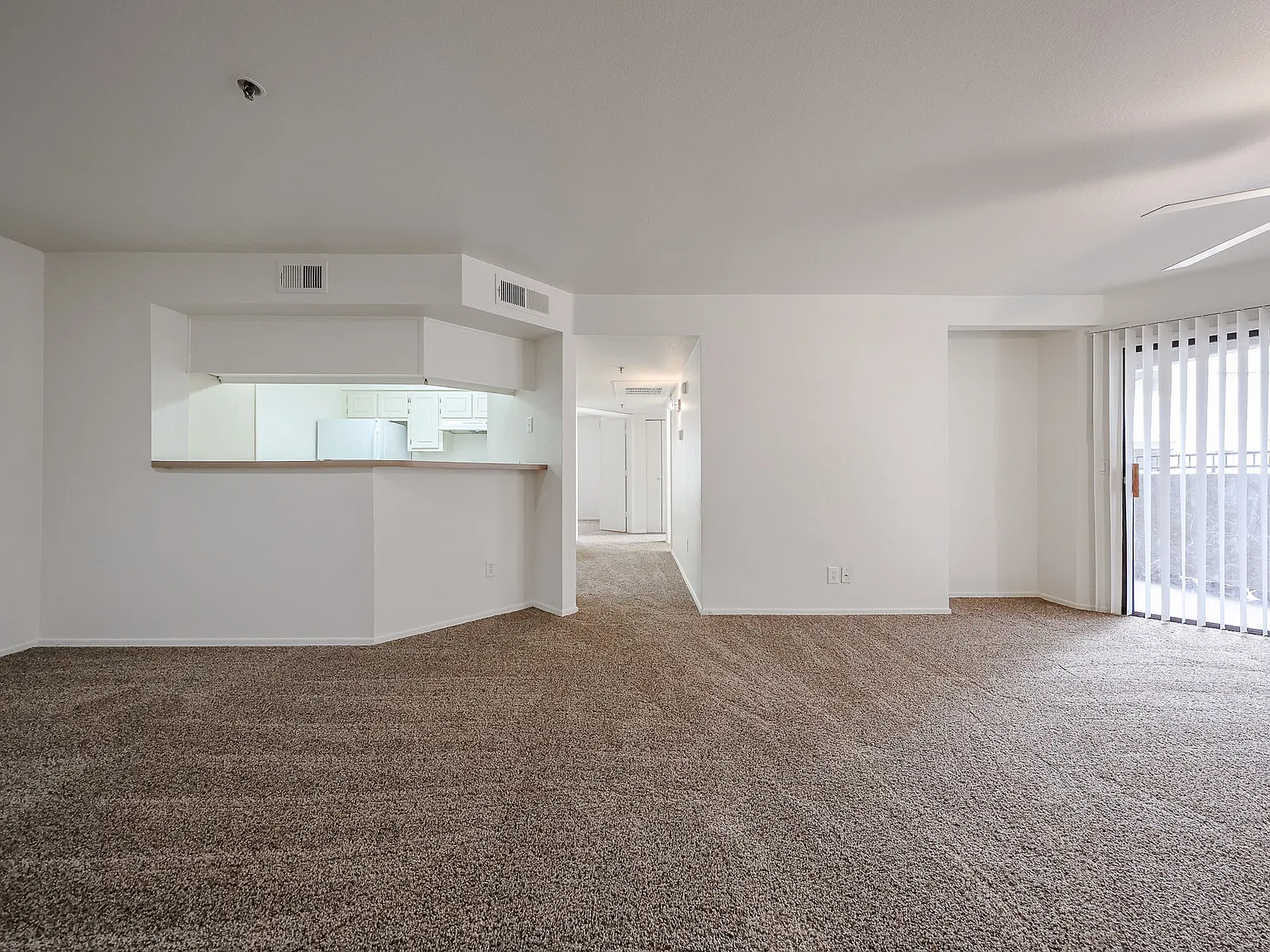2025 E Campbell Ave #146 $1595 - 1 — Photo 3