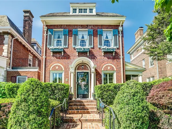 2035 Monument Ave, Richmond, VA 23220