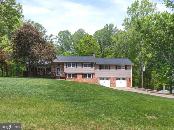16 Tolson Ln, Stafford, VA 22556