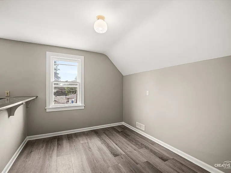 334 Arbor Ave #2 — Photo 8