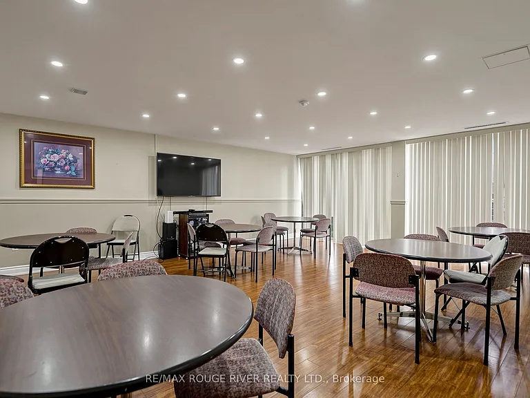 92 Church St S #1106 — Photo 35