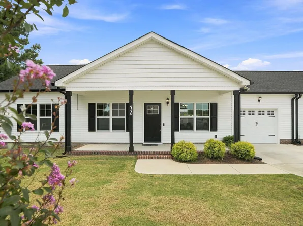 72 Leisure Ave, Four Oaks, NC 27524