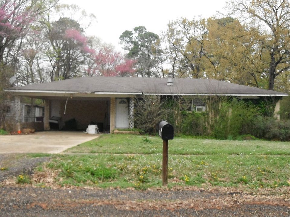 1st image of 107 Redwood Dr