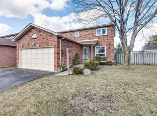 10 Patterson Cres, Ajax, ON L1S6R1
