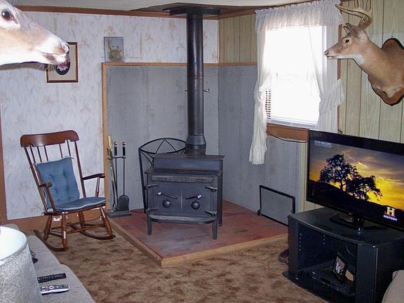 2nd image of 2002 Oak Ave