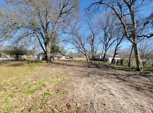 N Greenville Ave, Wolfe City, TX 75496
