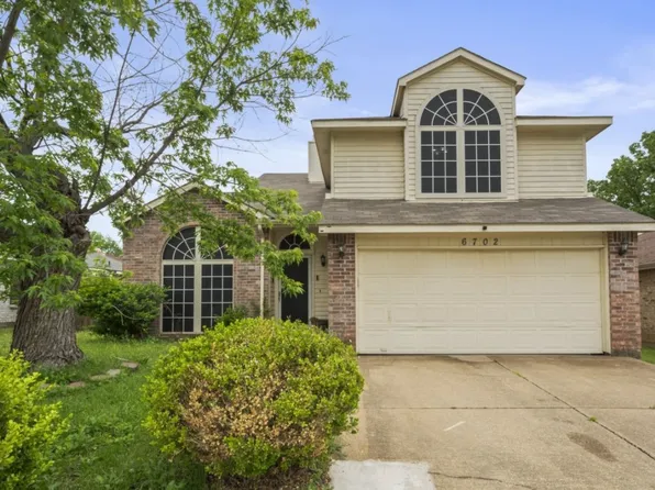 6702 Pecanwood Dr, Arlington, TX 76001
