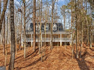 104 Rum Creek Dr, Forsyth, GA 31029