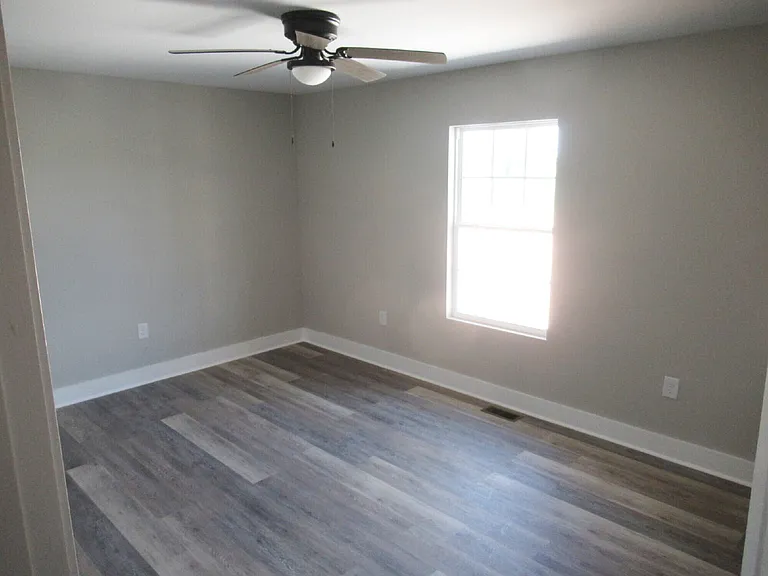 427 Northbrook Iii School Rd — Photo 7