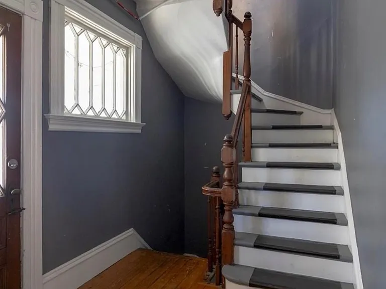 271-273 Broadway St #273 — Photo 3