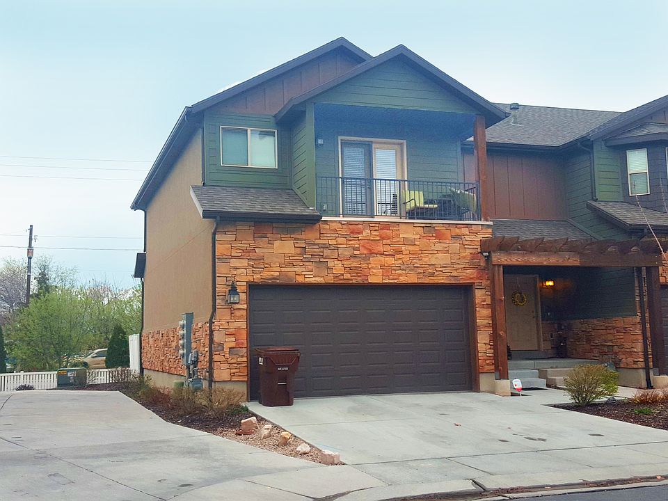 2nd image of 25 E Fall Station Way