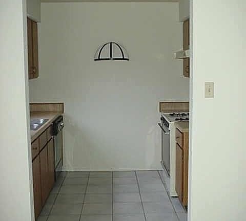 4th image of 18719 Lippizaner Dr
