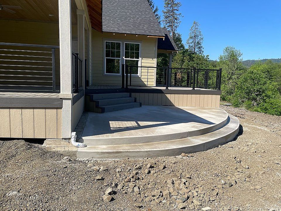 2nd image of 7163 Crowfoot Rd #B