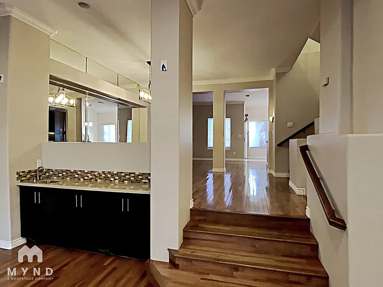 5117 Renaissance Ave #C — Photo 15