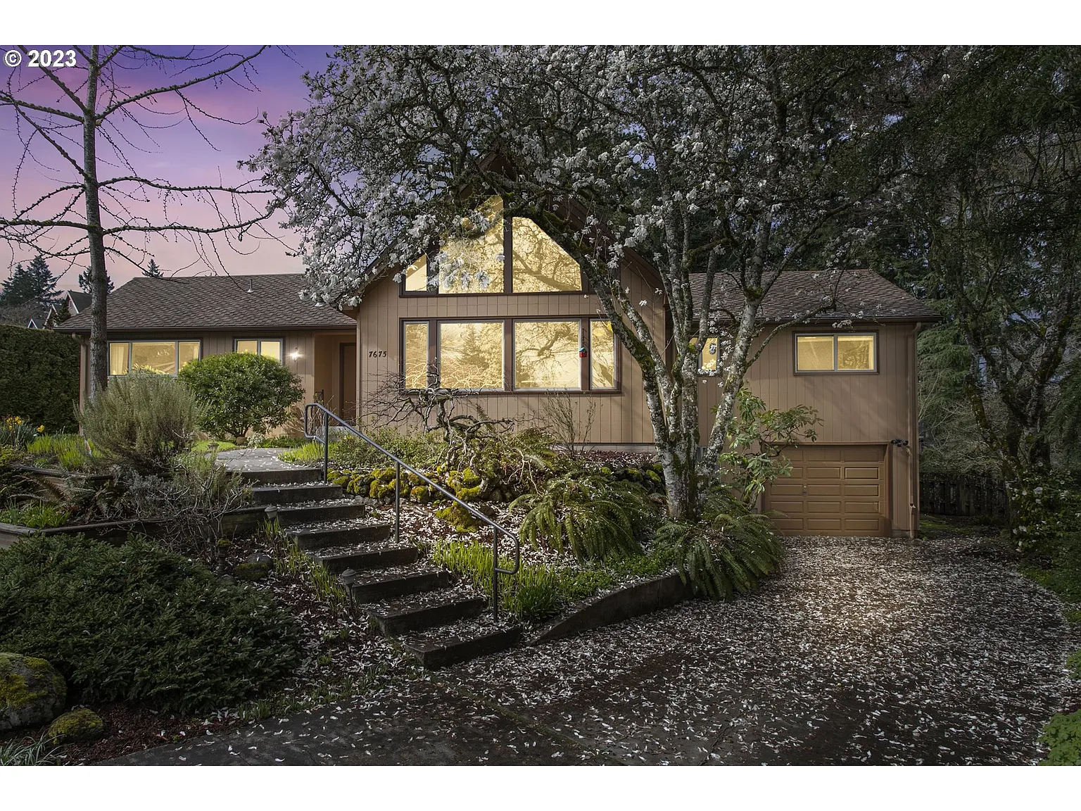 7675 SW Hyland Way photo 1