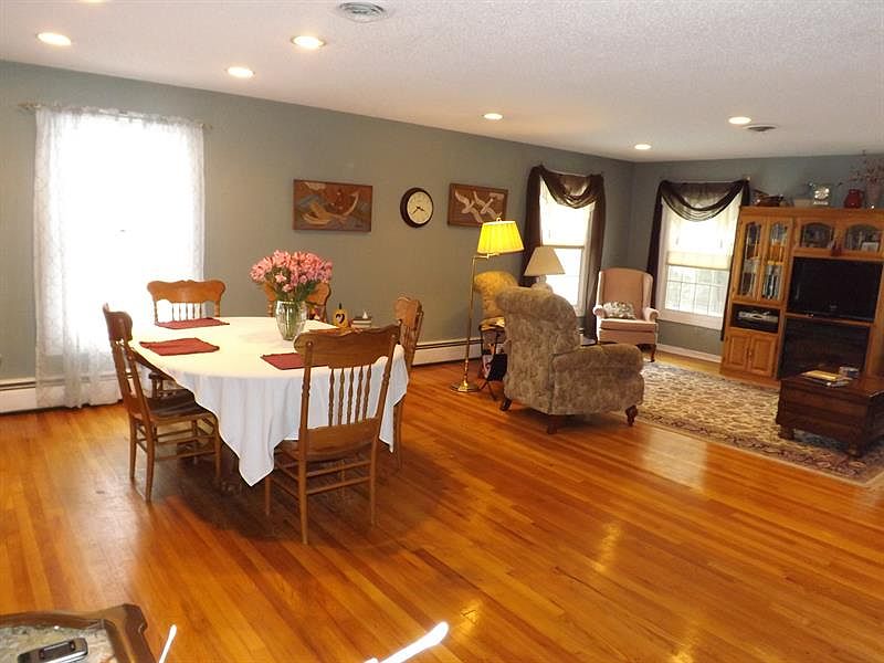314 Forsgate Dr, Monroe Township, NJ 08831 Zillow