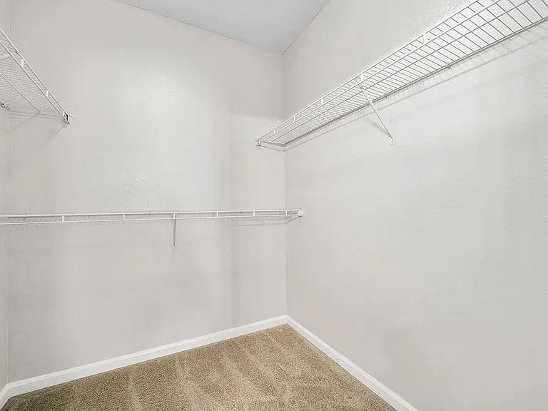 Elms - 2 Bed / 2 Bath - 1,020 Sq.Ft.