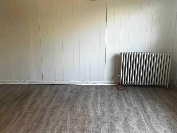 5th image of 1273 Snyder Ave