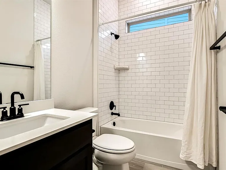 12608 Stanford Dr — Photo 17