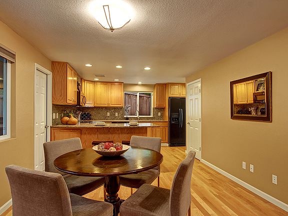 4th image of 13508 95th Ave NE