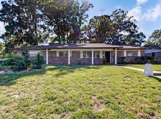 8470 Lynda Sue Ln W, Jacksonville, FL 32217