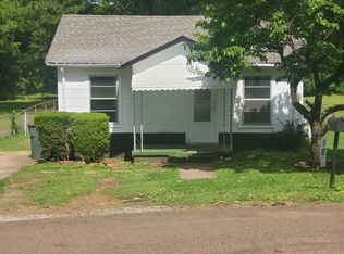 2608 Huntsville St NW, Huntsville, AL 35811