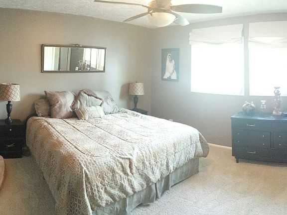 3rd image of 2128 Malibu Dr