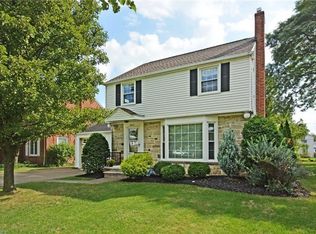 2027 Northview Rd, Rocky River, OH 44116
