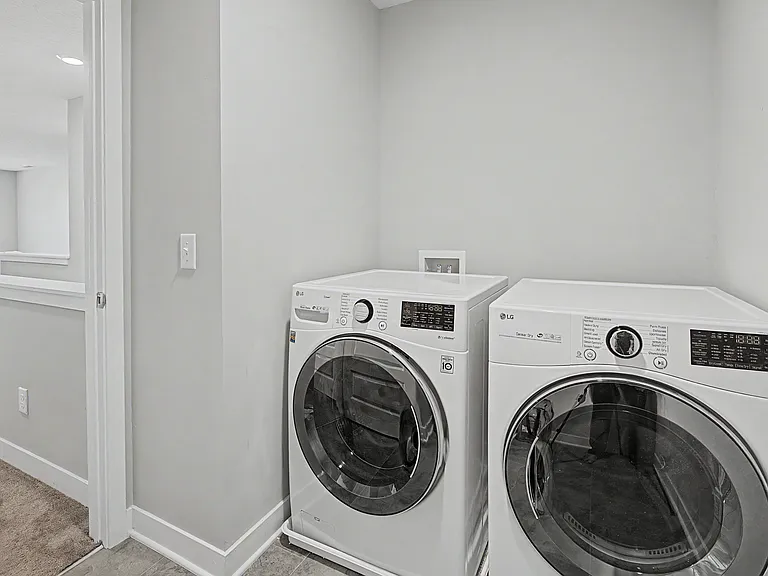 9297 Kellner St — Photo 28